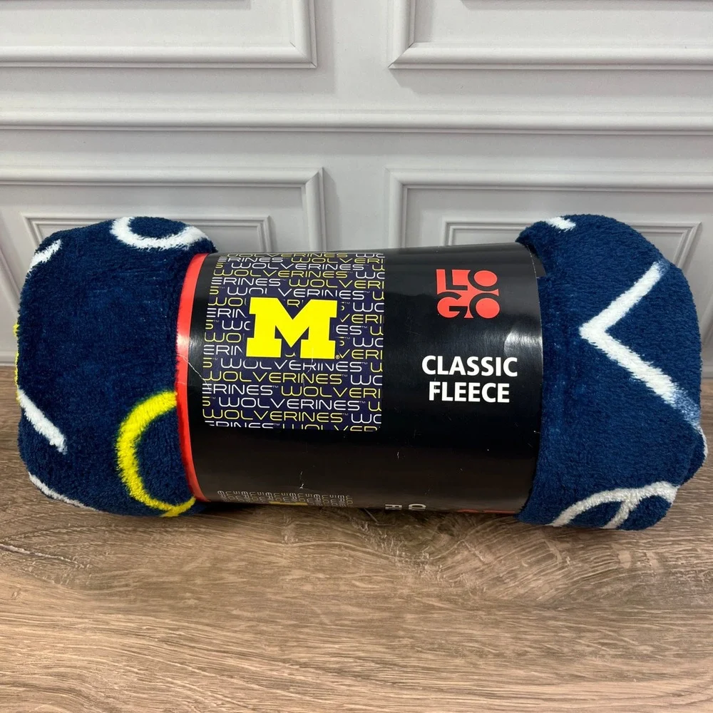 Michigan Wolverines Blanket Logo Brands 50x60 Navy Blue Classic‎ Fleece